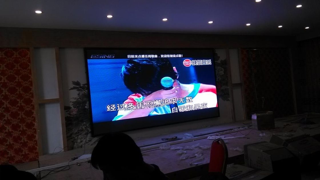 64 X 64 จุดโฆษณาในร่มจอแสดงผล LED P3 ค่าคงที่ในปัจจุบัน 1/32 Scan Driving